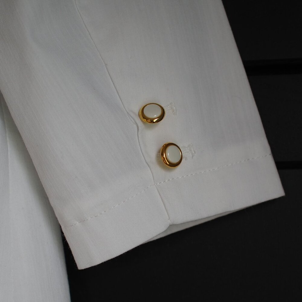 Joan Rivers | White Suit Jacket - Picture 7 of 10